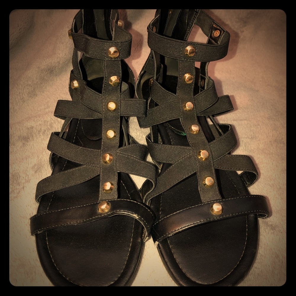 MARC FISHER Gently Used Gladiator Sandals